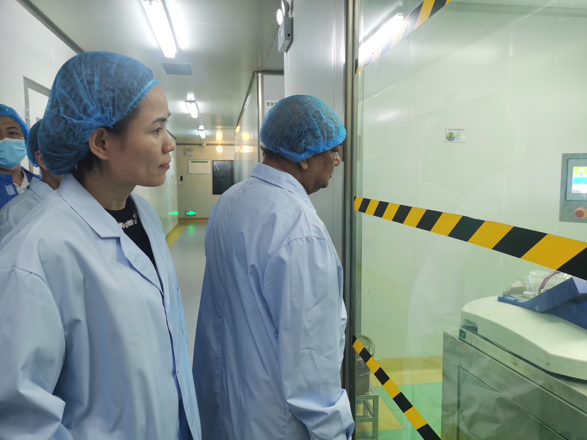 Основата BABIO Egg Yolk Agar Base подпомага точната идентификация на Clostridium при микробиологични тестове